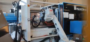 Asservimento di una pressa mediante robot ABB by CMA per Automazione Industriale